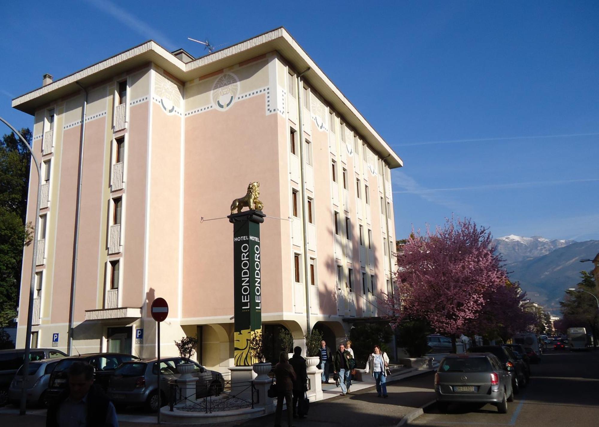 Hotel Leon D'Oro Rovereto  Eksteriør billede