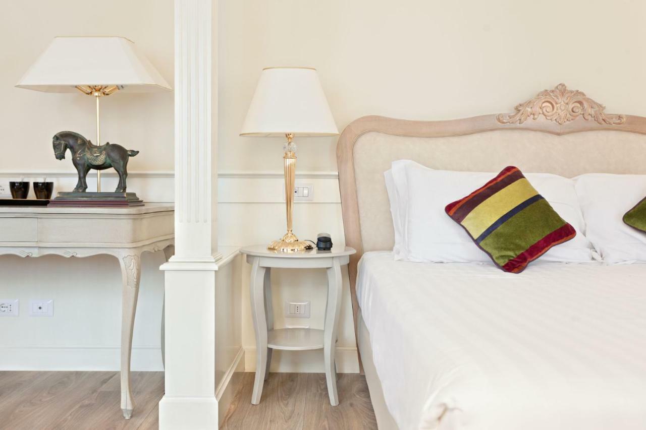 Hotel Leon D'Oro Rovereto  Eksteriør billede