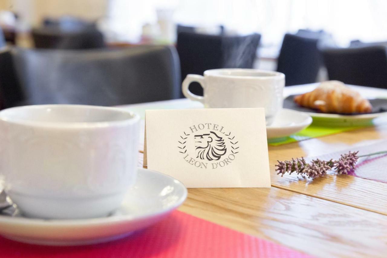 Hotel Leon D'Oro Rovereto  Eksteriør billede