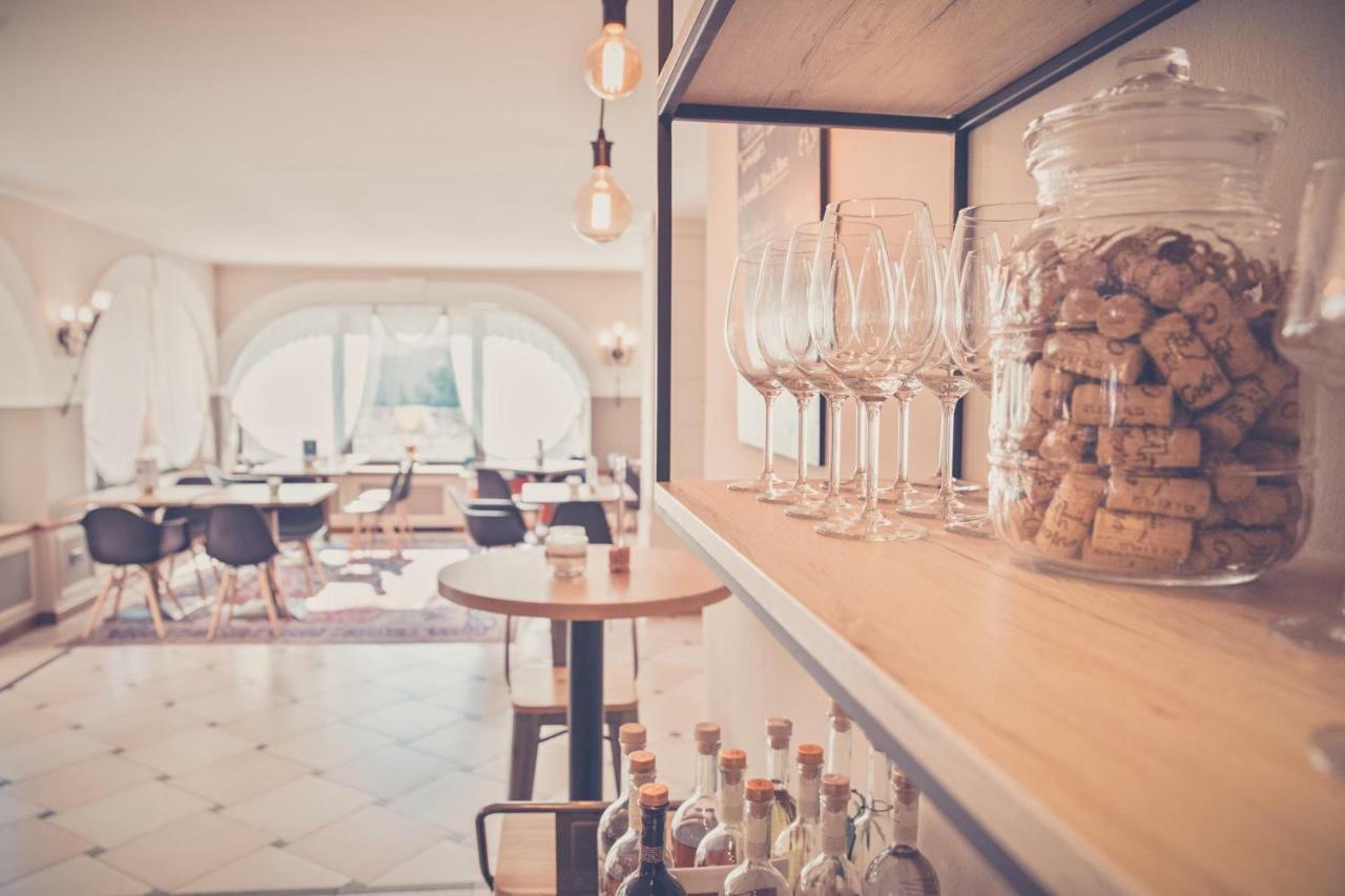 Hotel Leon D'Oro Rovereto  Eksteriør billede
