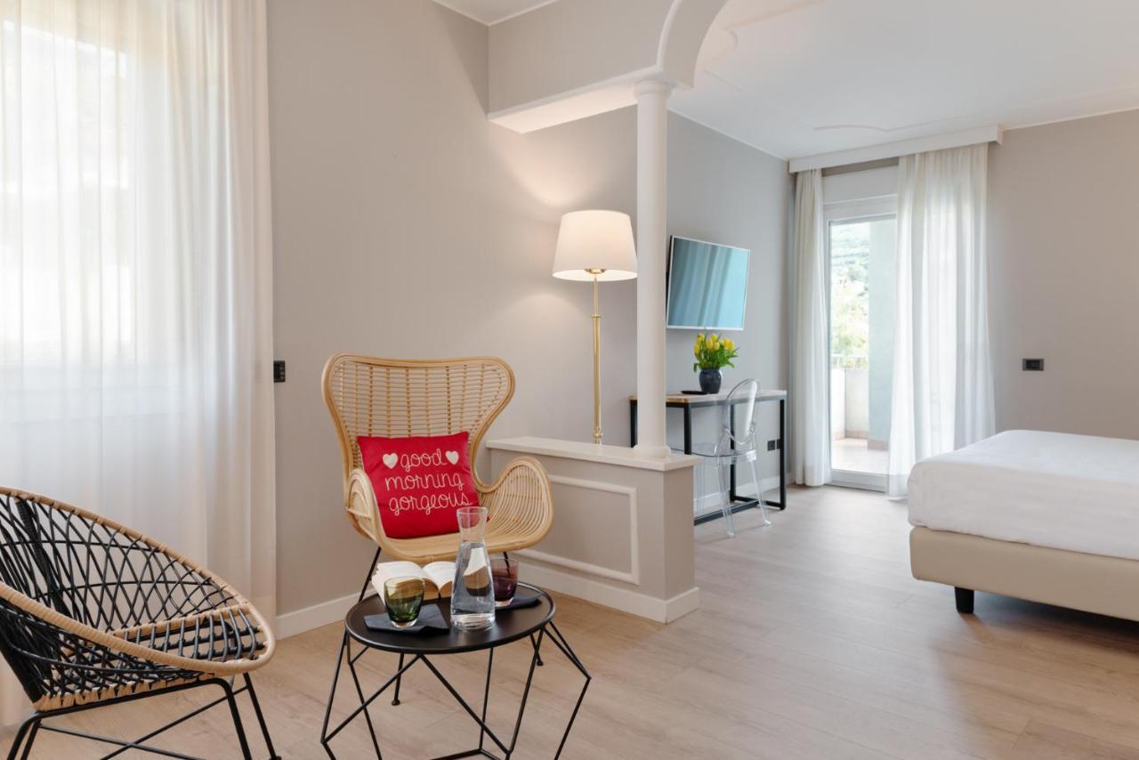 Hotel Leon D'Oro Rovereto  Eksteriør billede