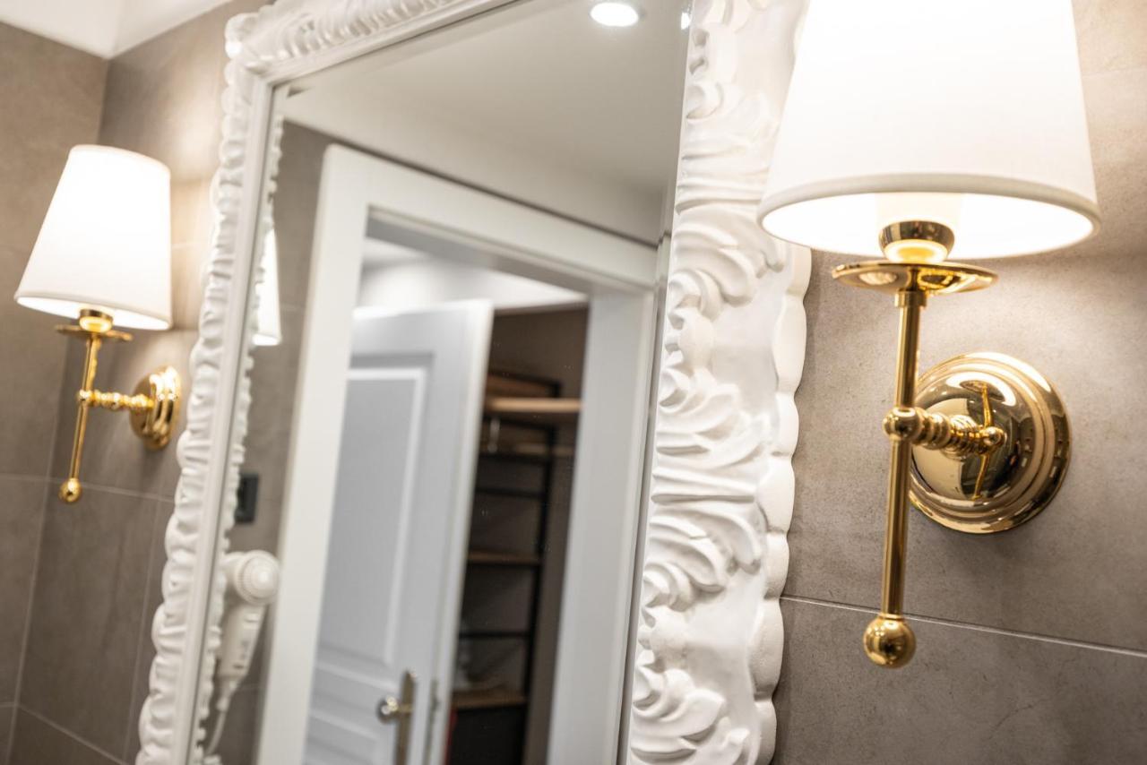 Hotel Leon D'Oro Rovereto  Eksteriør billede